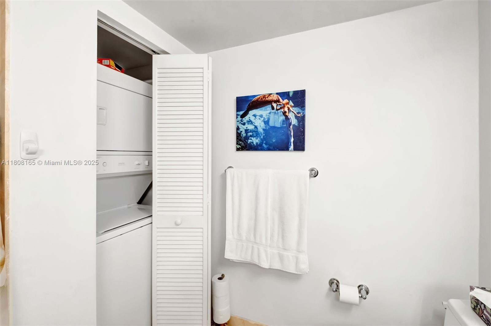 41 SE 5th St # 1012