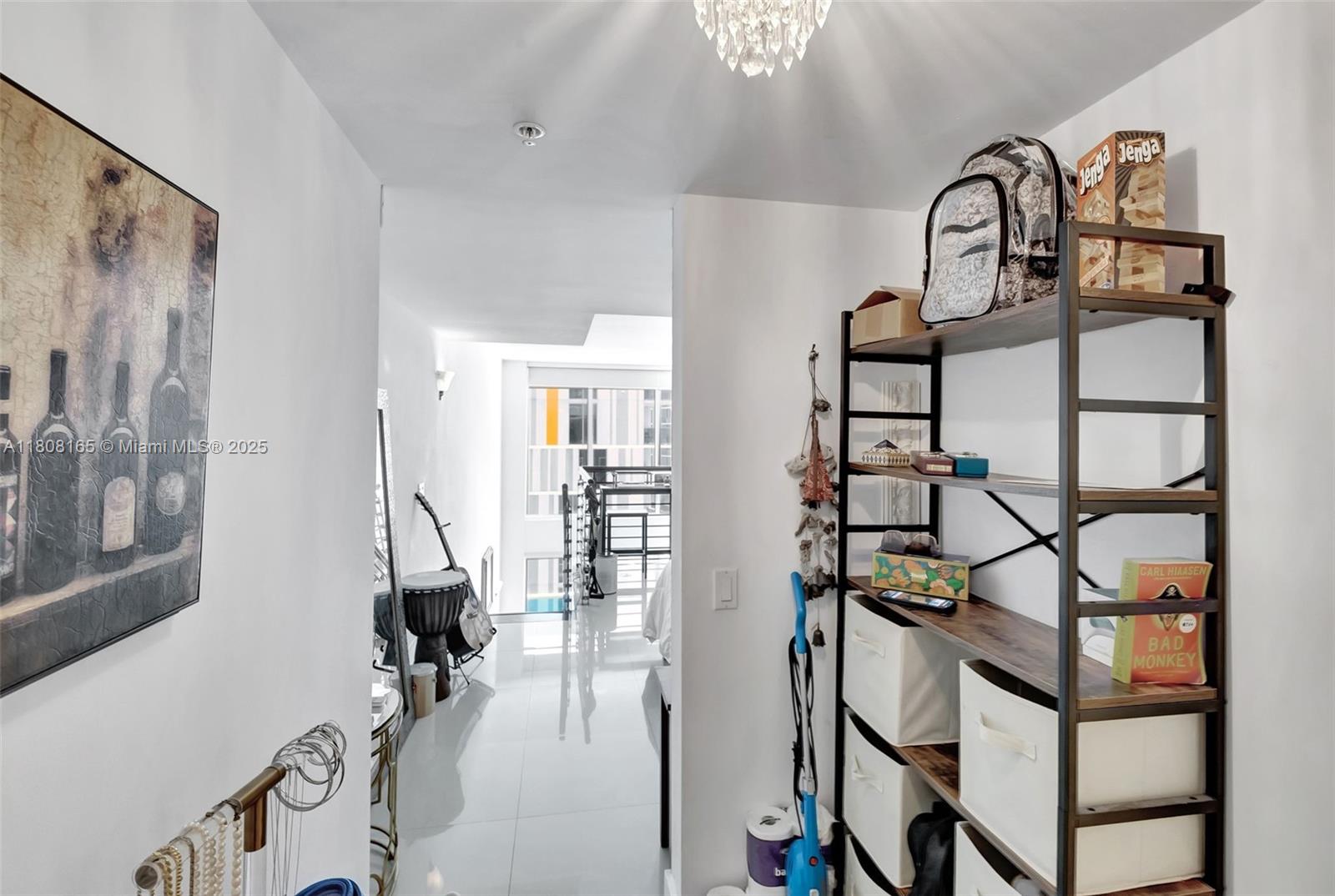 41 SE 5th St # 1012