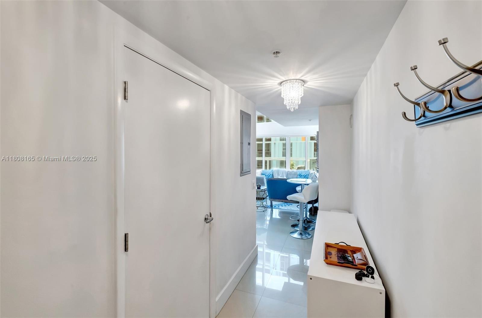 41 SE 5th St # 1012