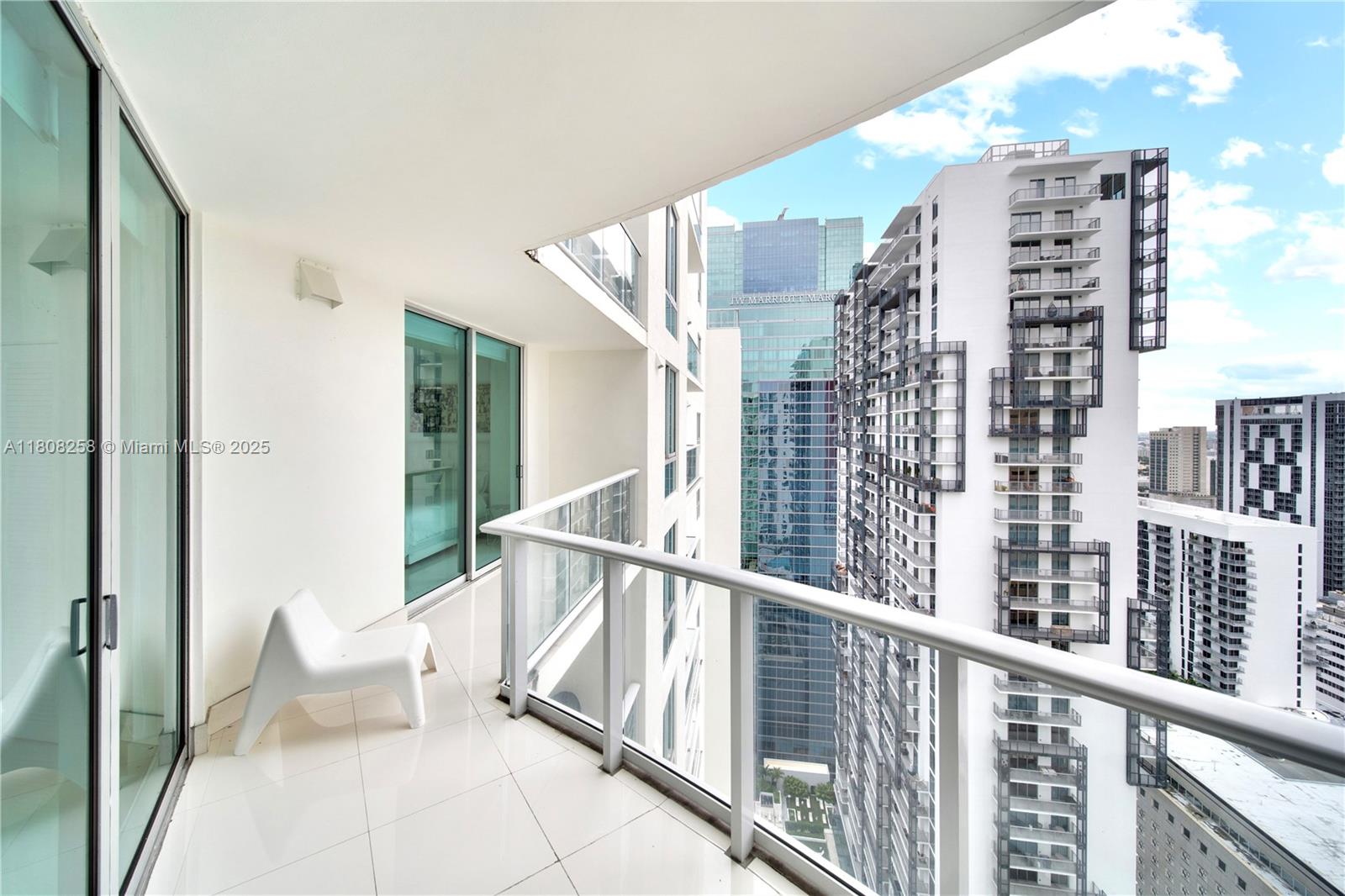 300 S Biscayne Blvd # 3605 Unit: T-3605
