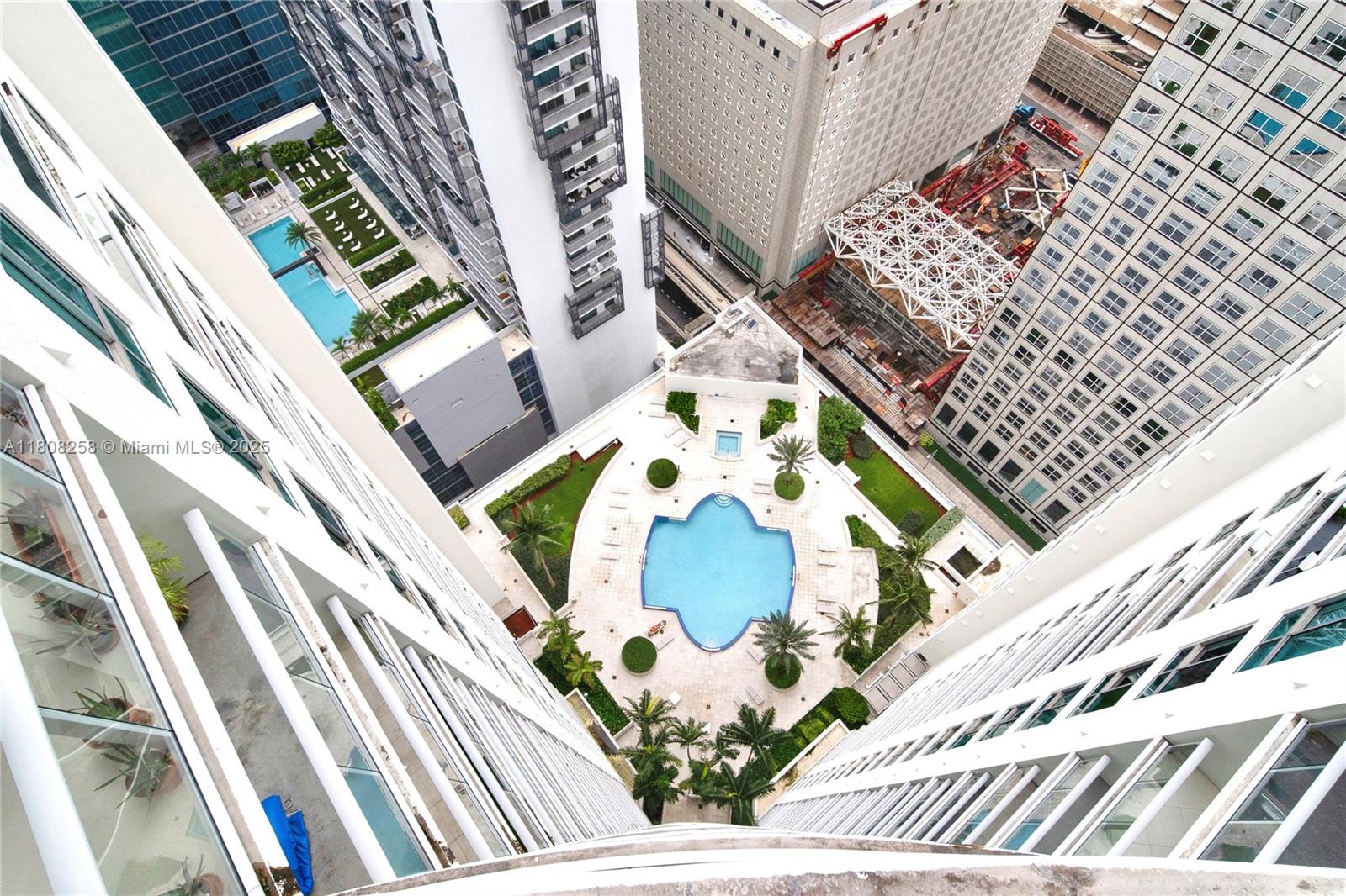 300 S Biscayne Blvd # 3605 Unit: T-3605