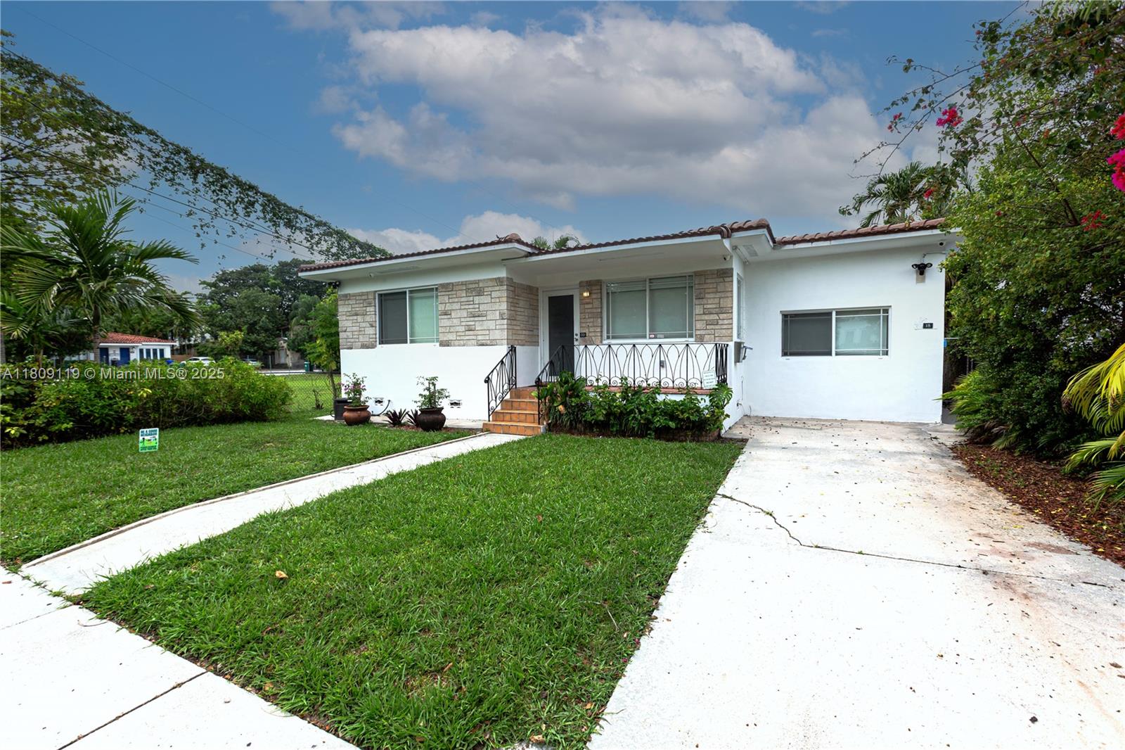 20 NW 45th St