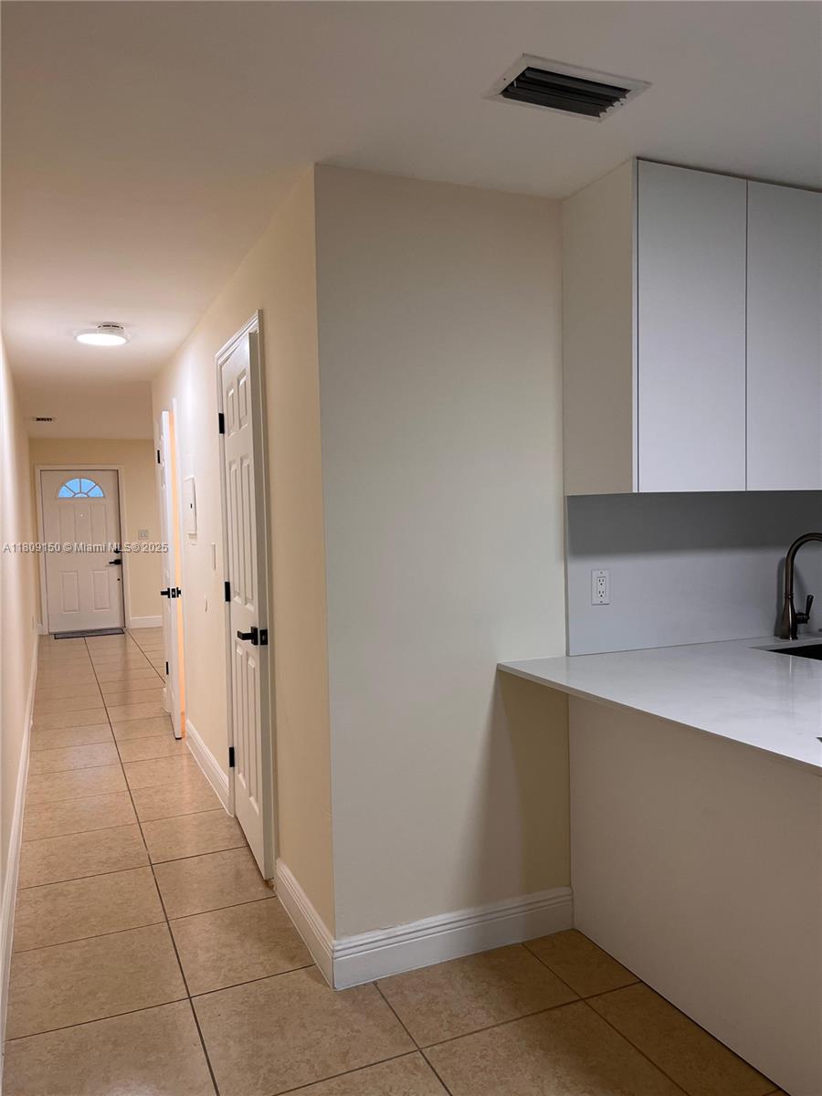 200 SW 113th Ave # 204