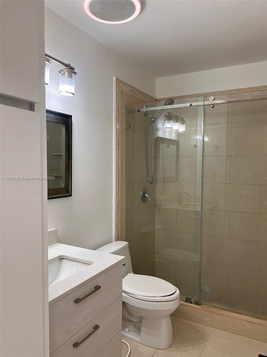 200 SW 113th Ave # 204