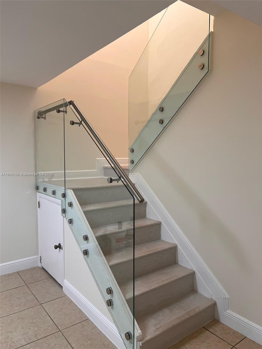 200 SW 113th Ave # 204