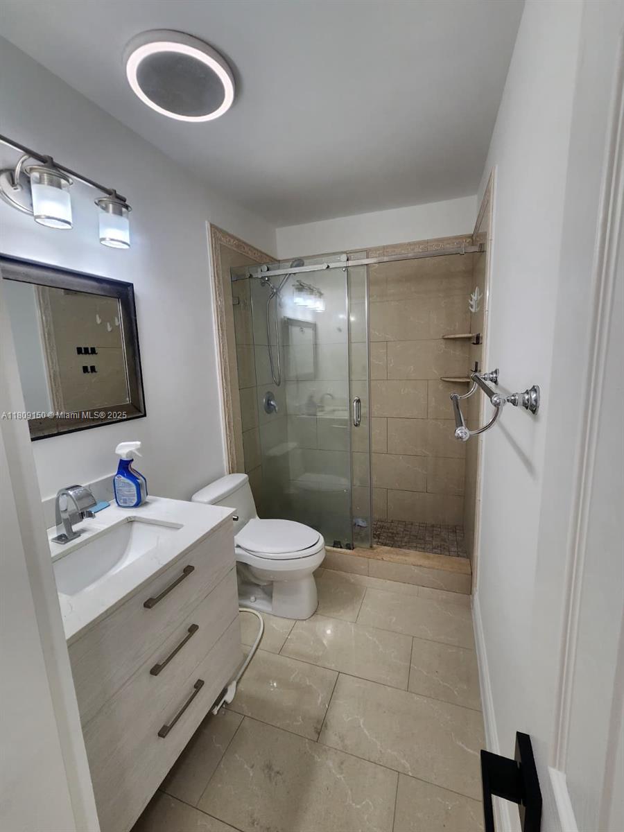 200 SW 113th Ave # 204