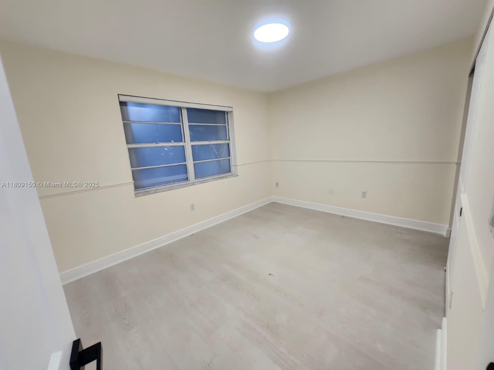 200 SW 113th Ave # 204