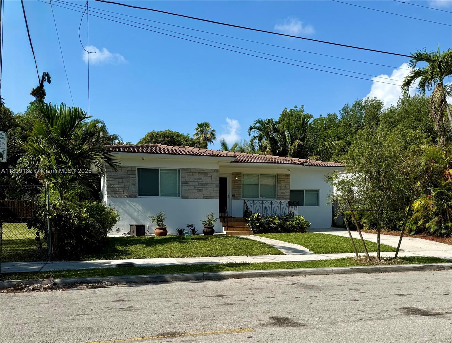 20 NW 45th St # B