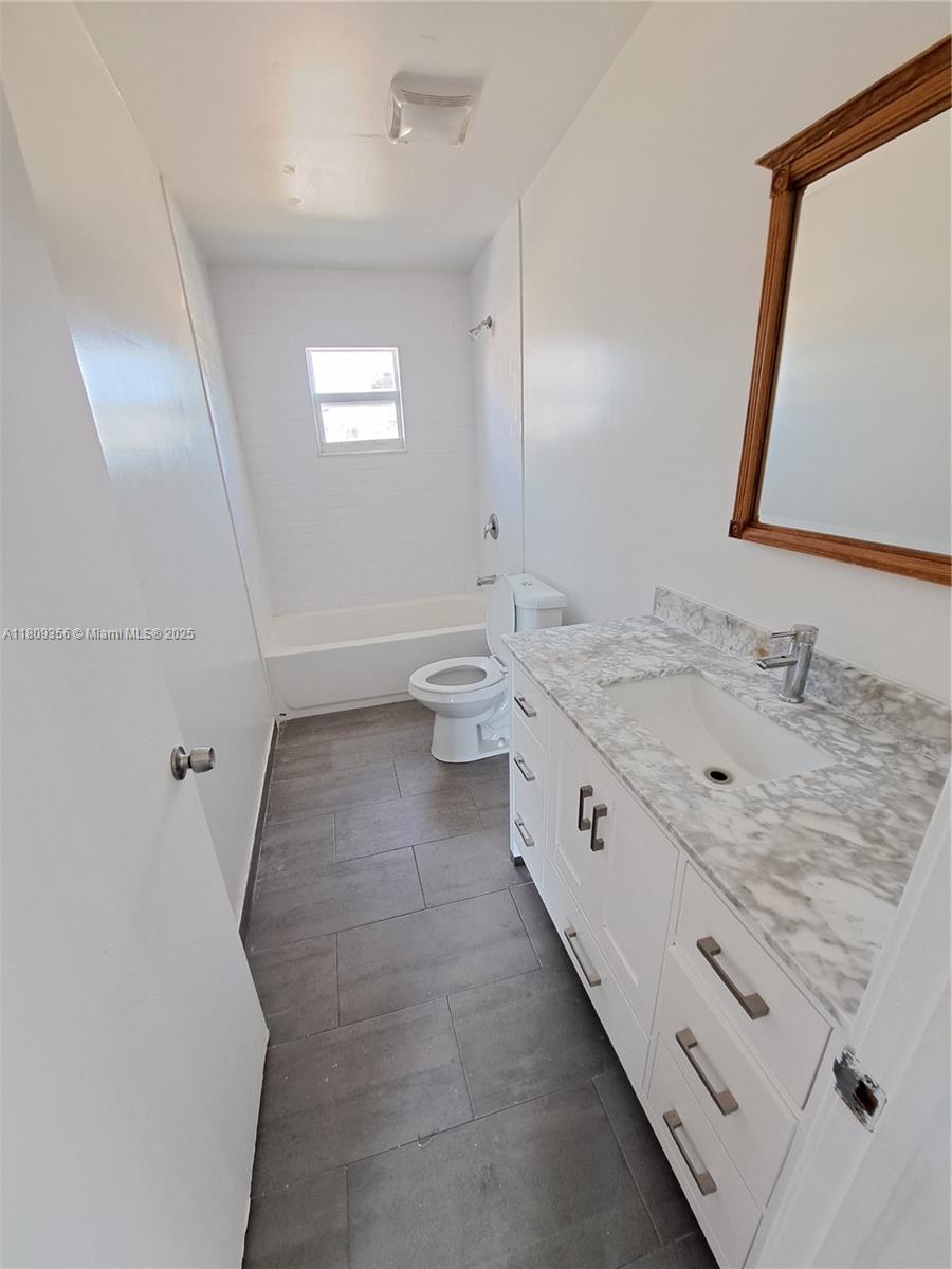 5266 NW 24th Ave # A