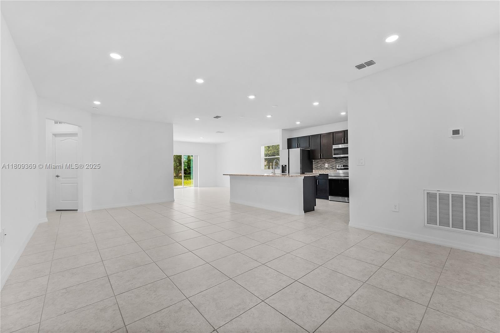 4226 SW Earnest St, Port St. Lucie