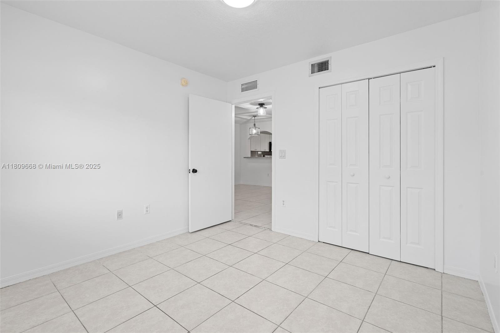 1261 SE 29th St # 25 Unit: 103-25