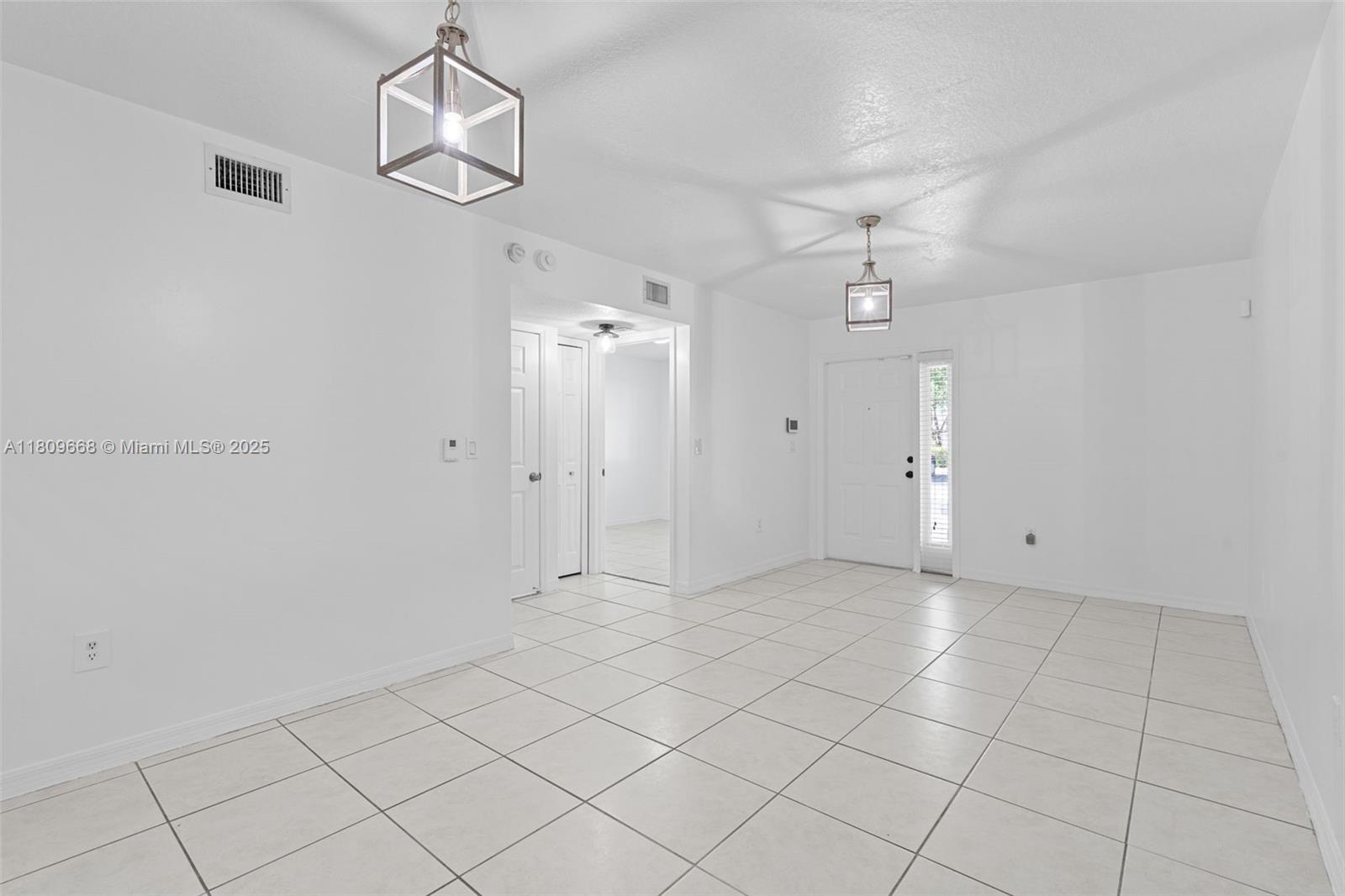 1261 SE 29th St # 25 Unit: 103-25