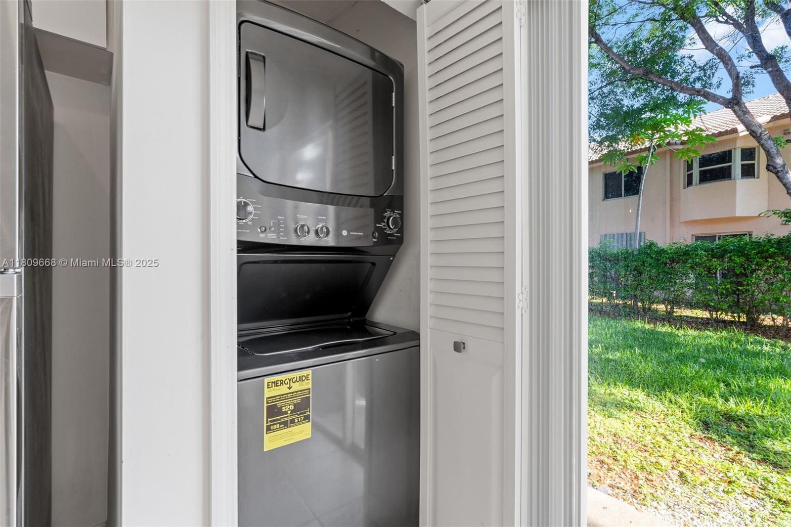 1261 SE 29th St # 25 Unit: 103-25