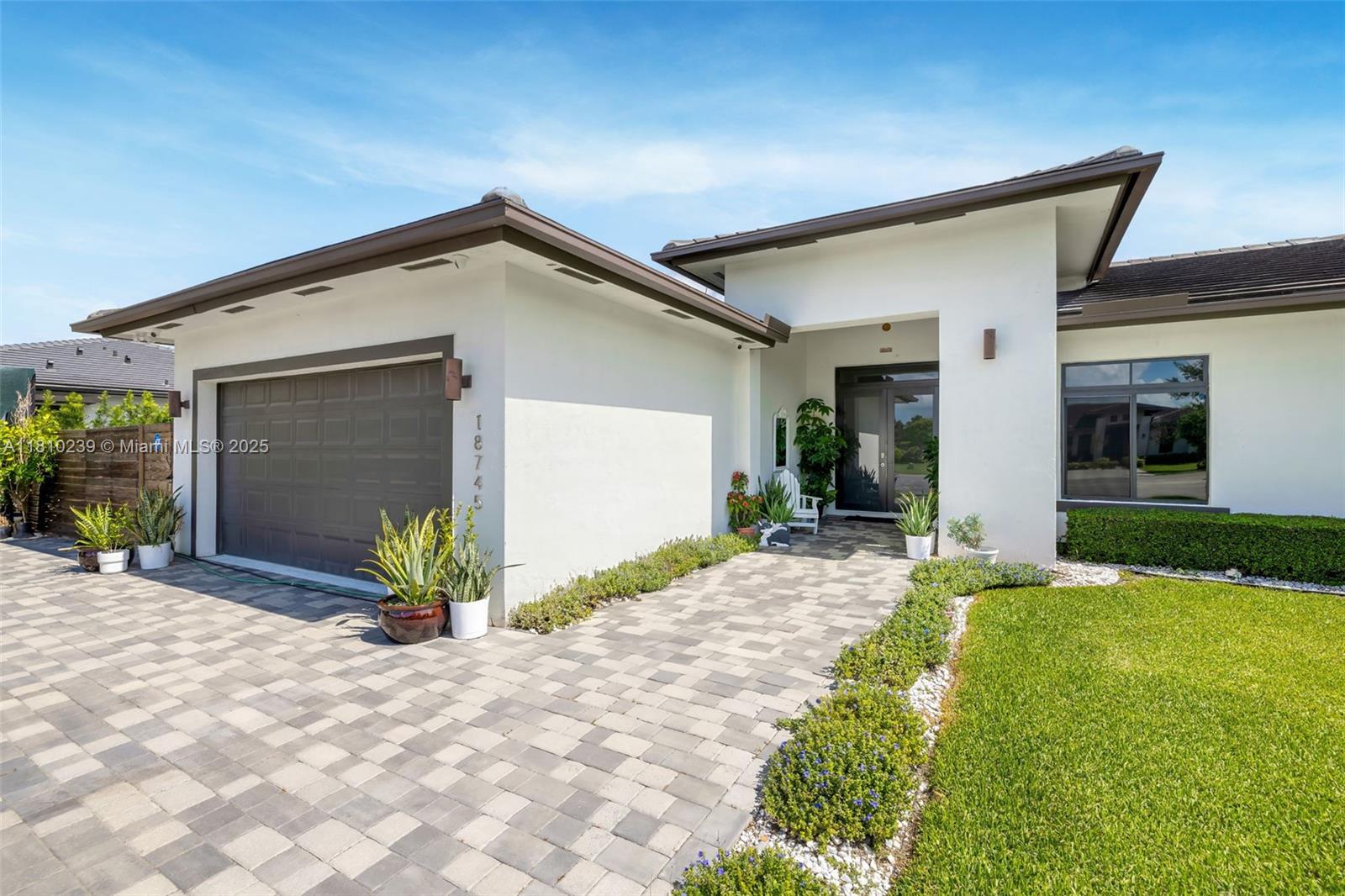 18745 SW 295th Ter
