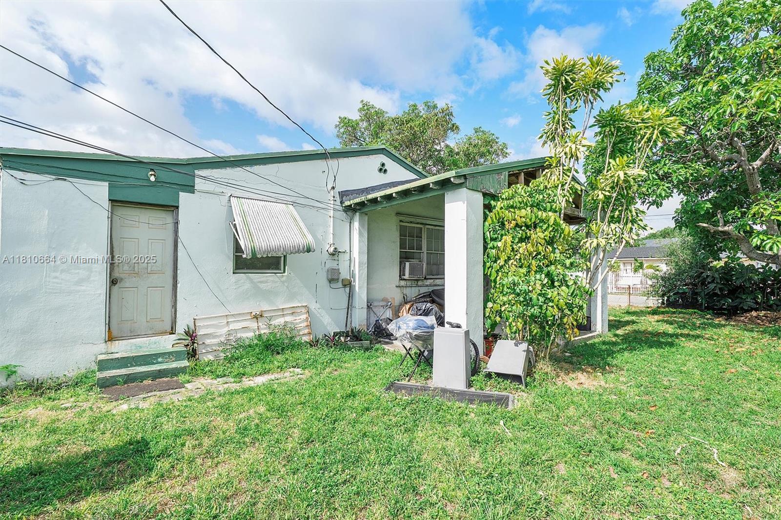 6545 NW 6th Ave