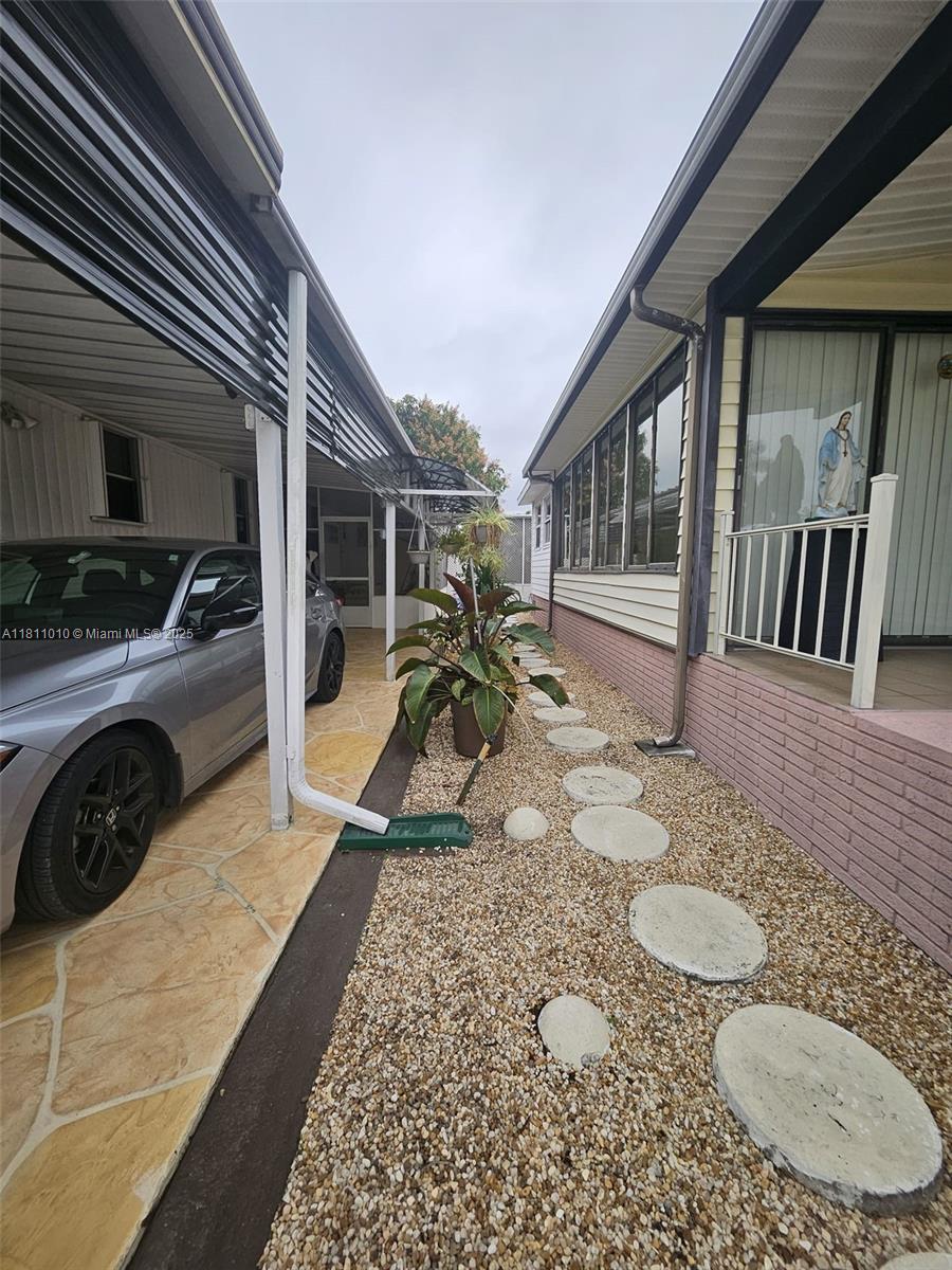 2848 W Marina Dr