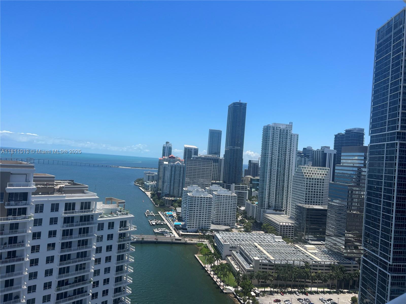 901 Brickell Key Blvd # 3702