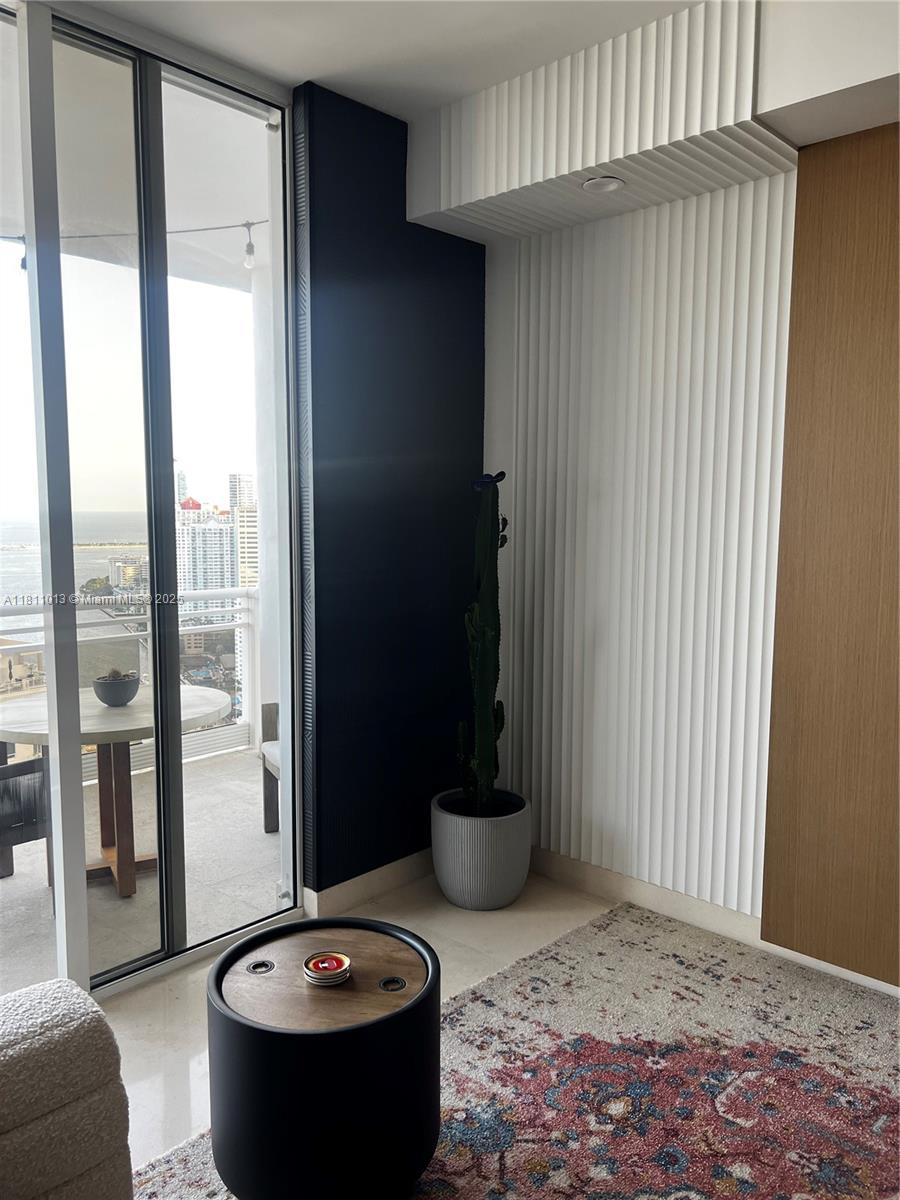901 Brickell Key Blvd # 3702