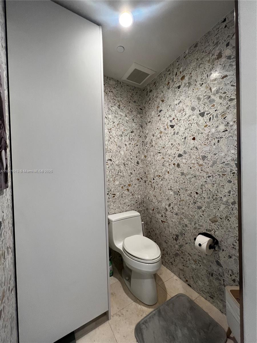 901 Brickell Key Blvd # 3702