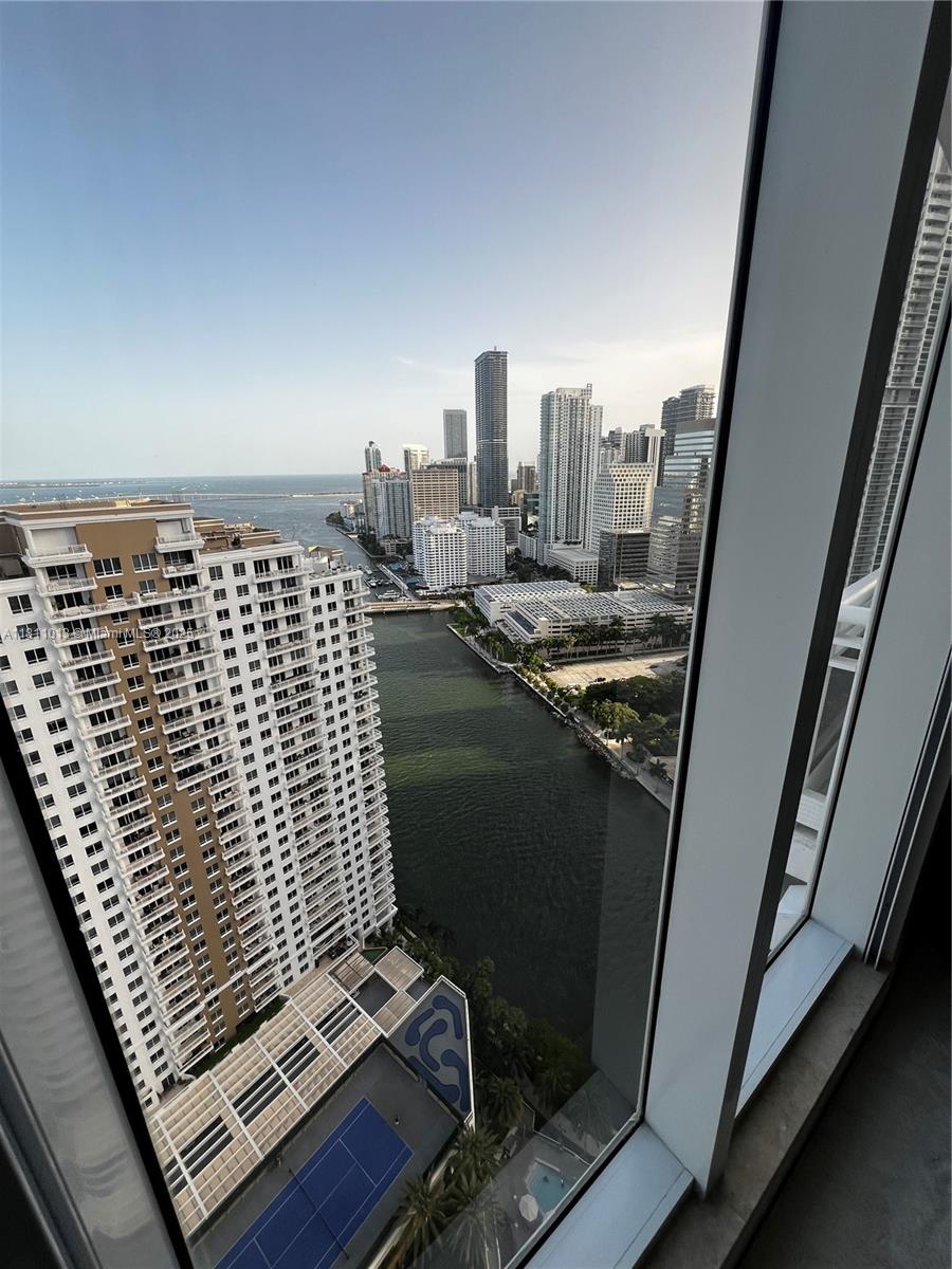 901 Brickell Key Blvd # 3702