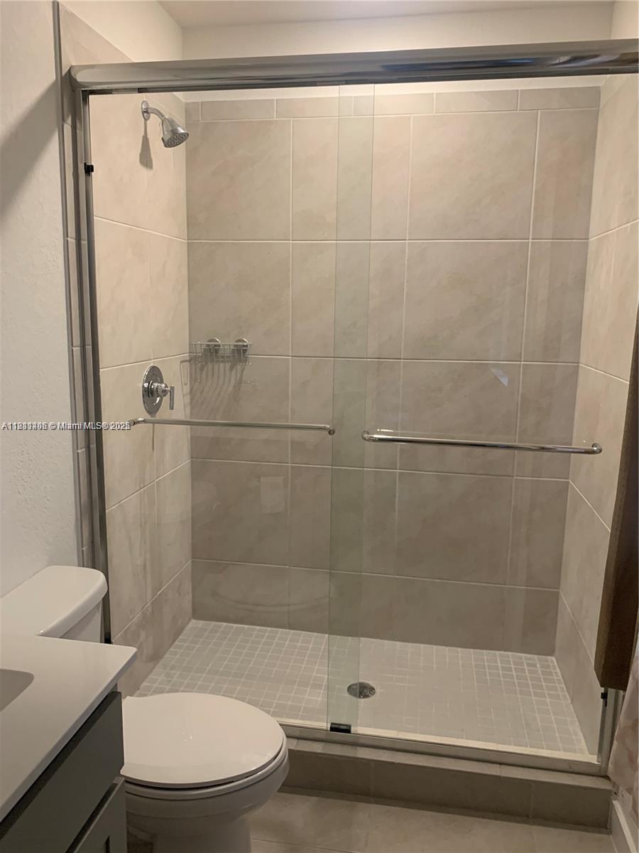 1041 SE 23rd Ter # 1041