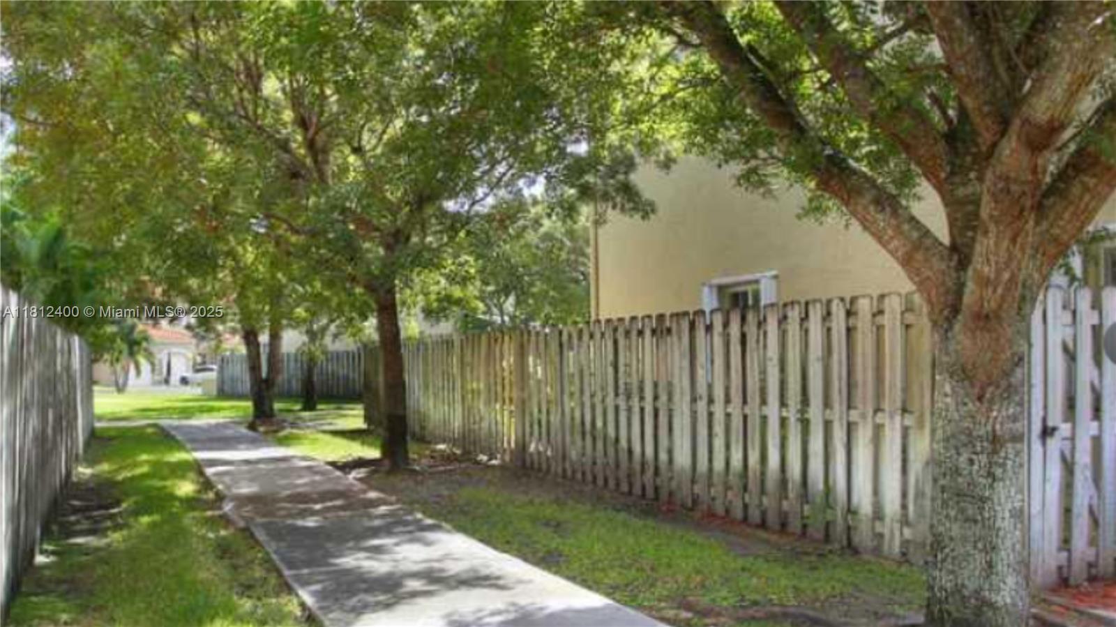 14213 SW 126th Pl