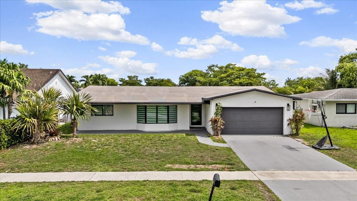 11000 NW 15th St