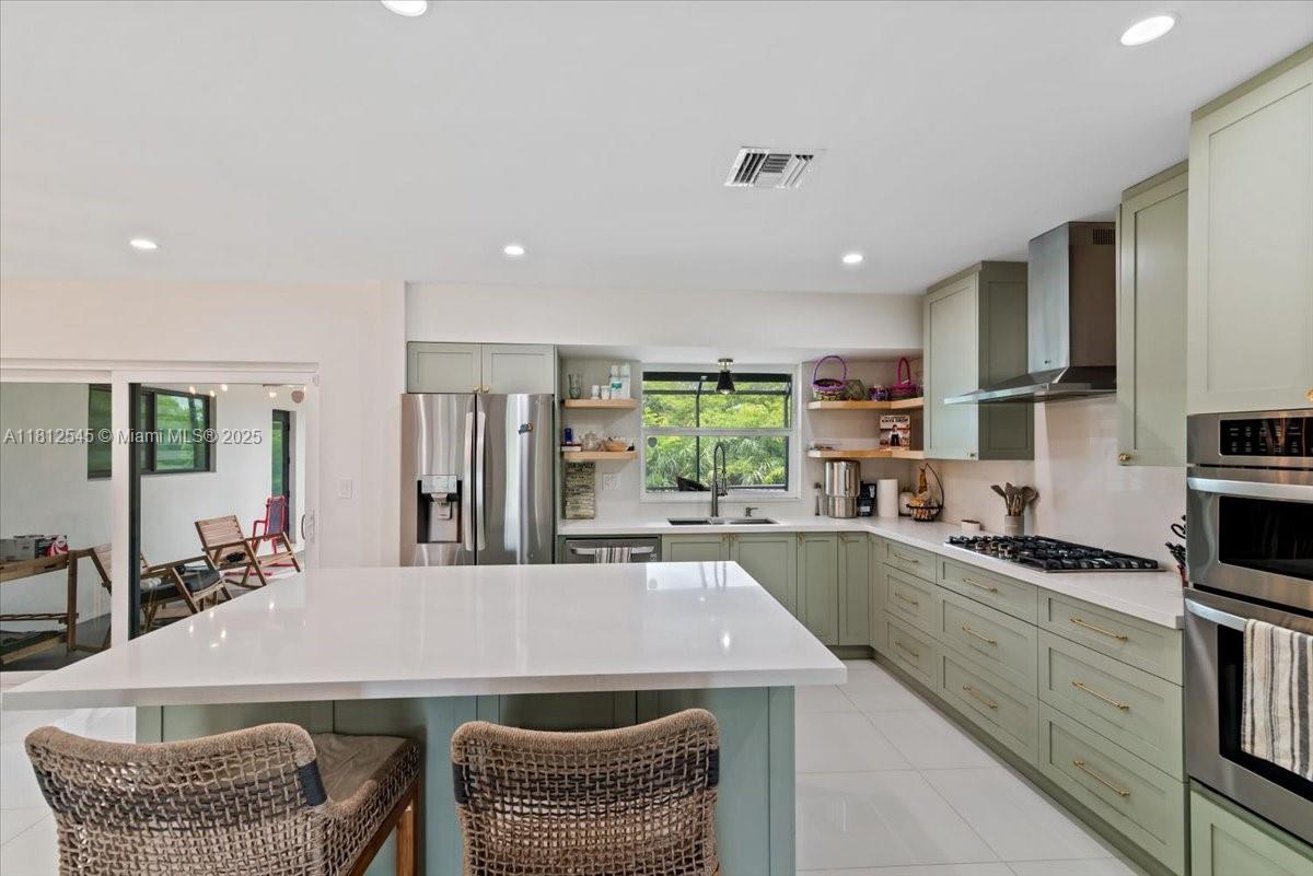 11000 NW 15th St