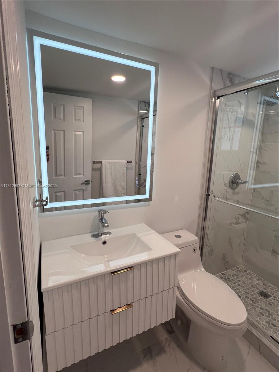 290 Sunrise Dr # H Unit: 1-H