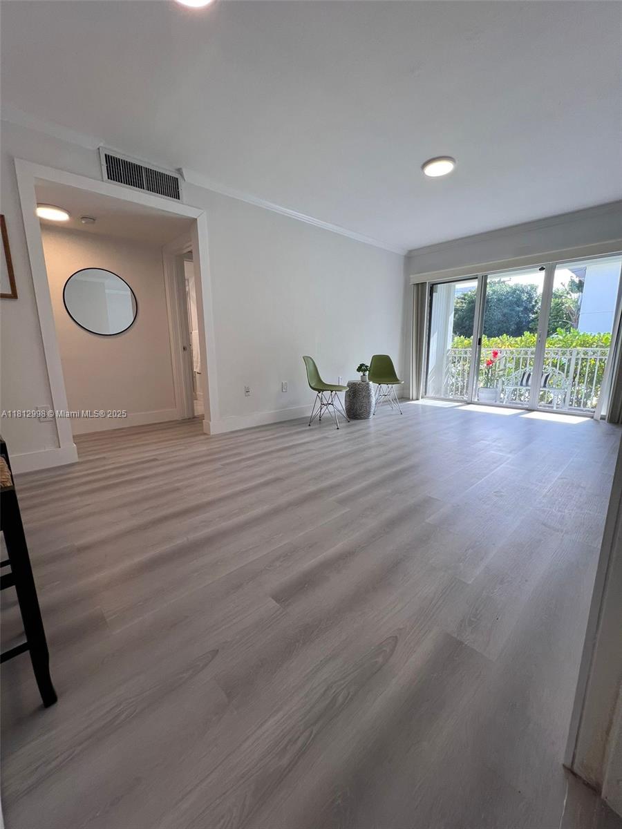 290 Sunrise Dr # H Unit: 1-H