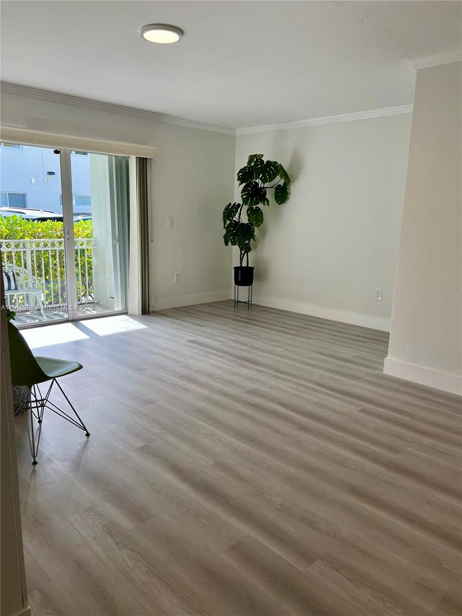 290 Sunrise Dr # H Unit: 1-H