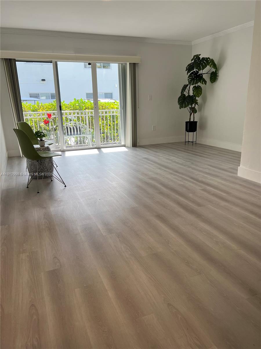 290 Sunrise Dr # H Unit: 1-H