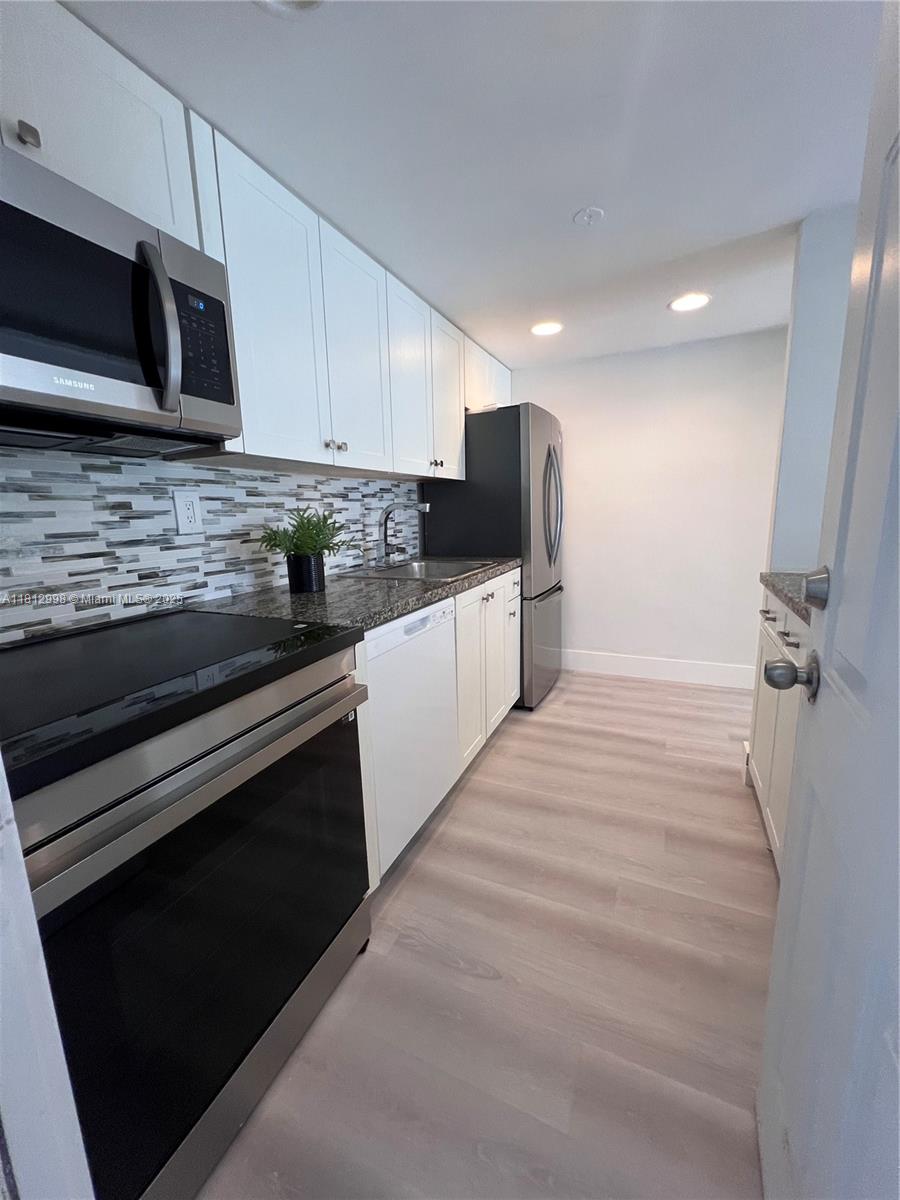 290 Sunrise Dr # H Unit: 1-H