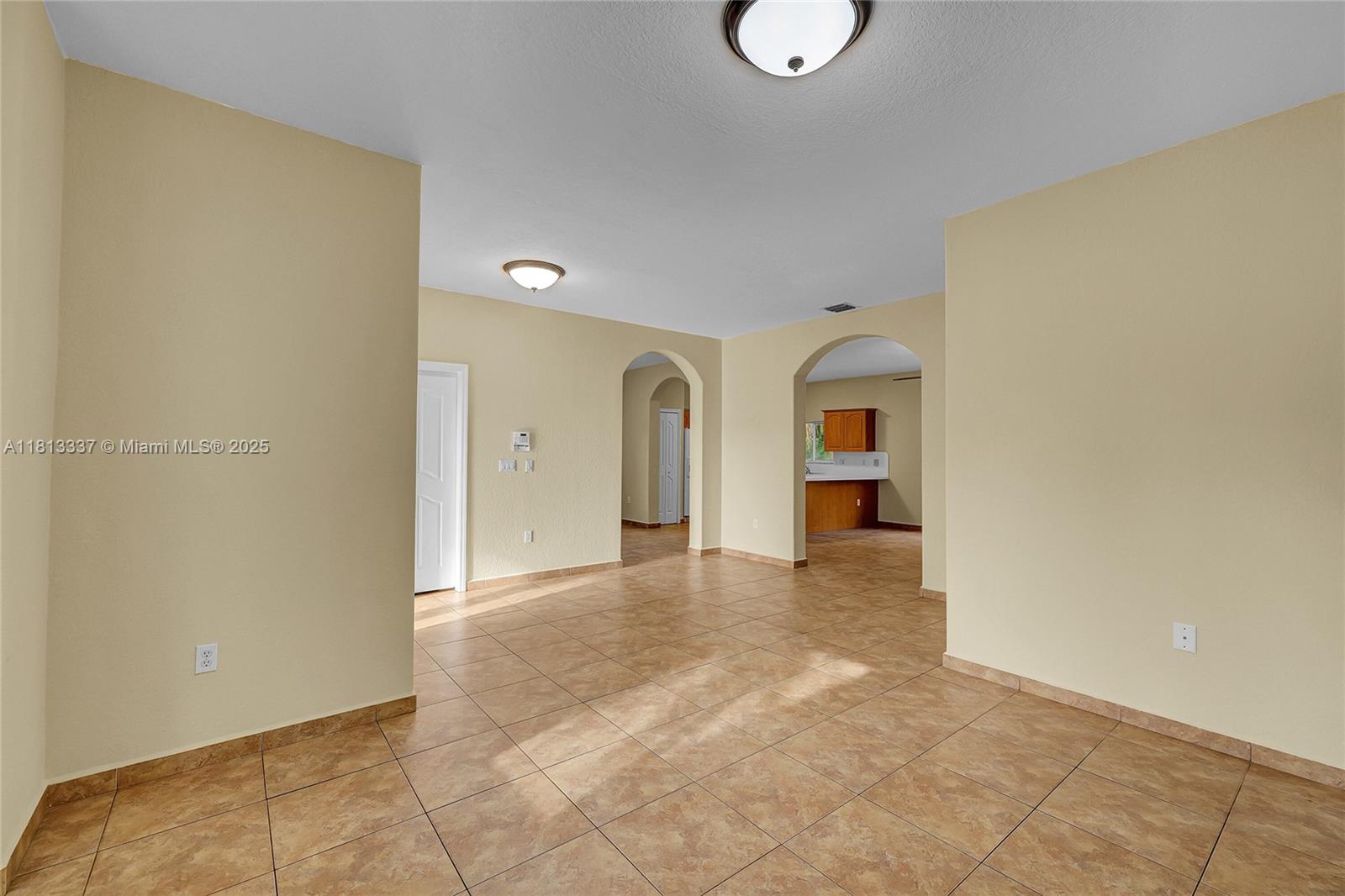 706 SE 13th Ter