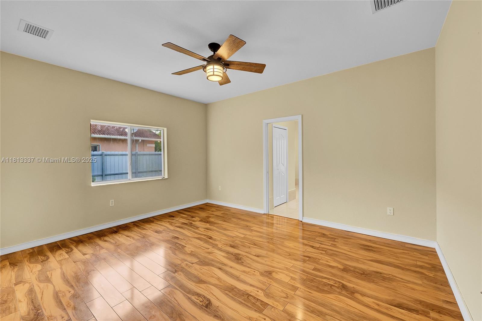 706 SE 13th Ter