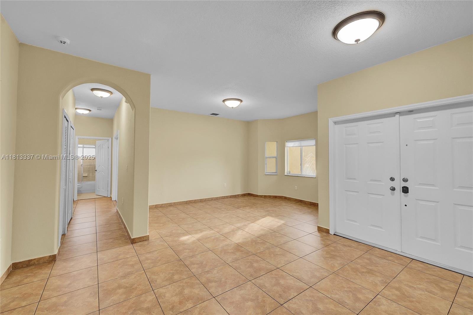 706 SE 13th Ter