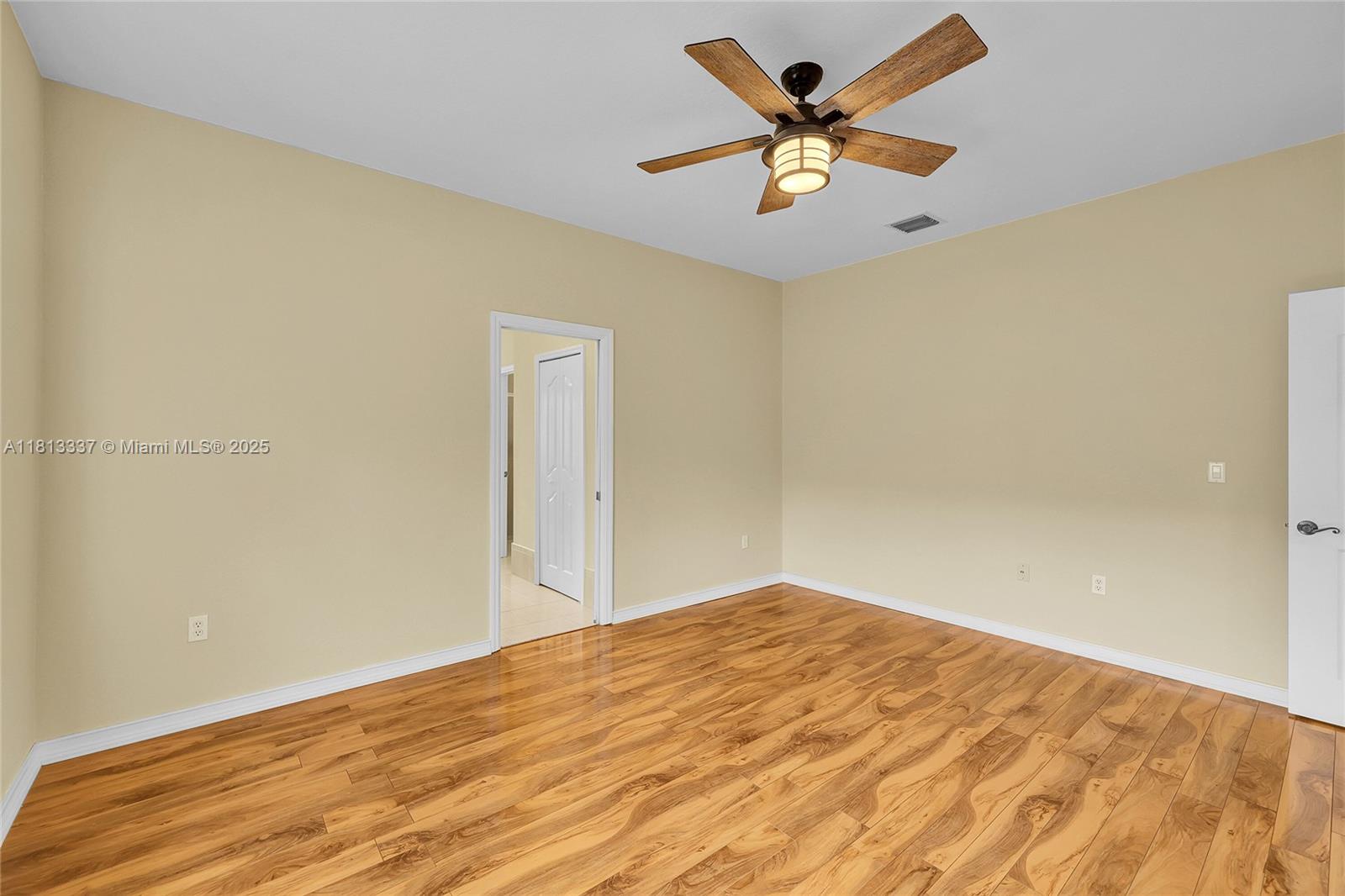 706 SE 13th Ter