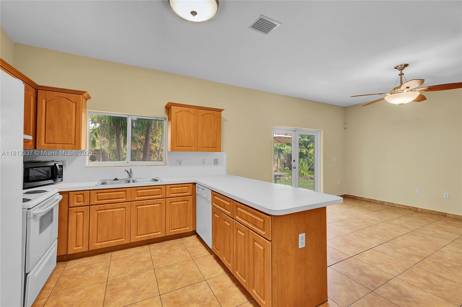 706 SE 13th Ter