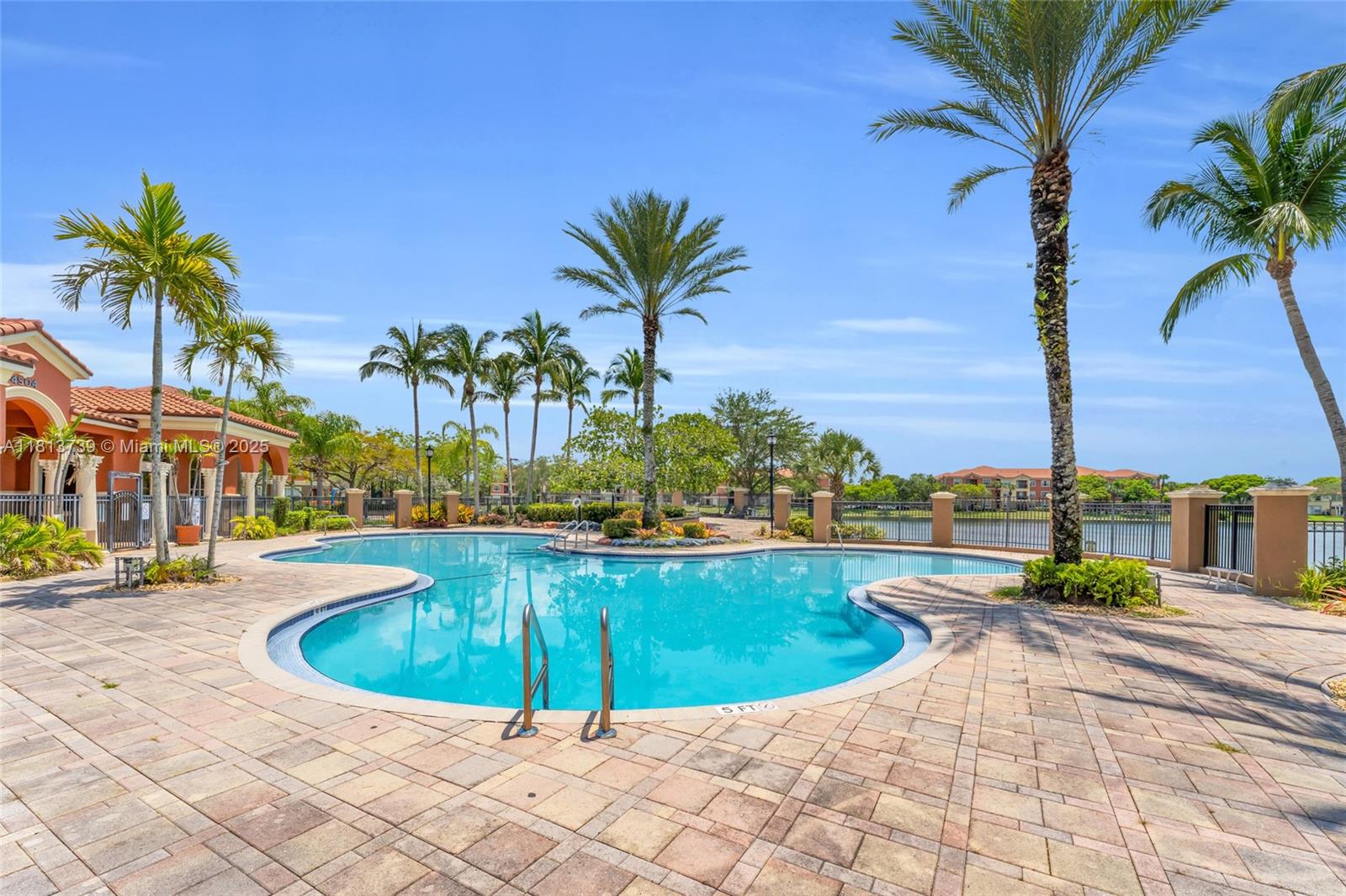 4400 SW 160th Ave # 1015