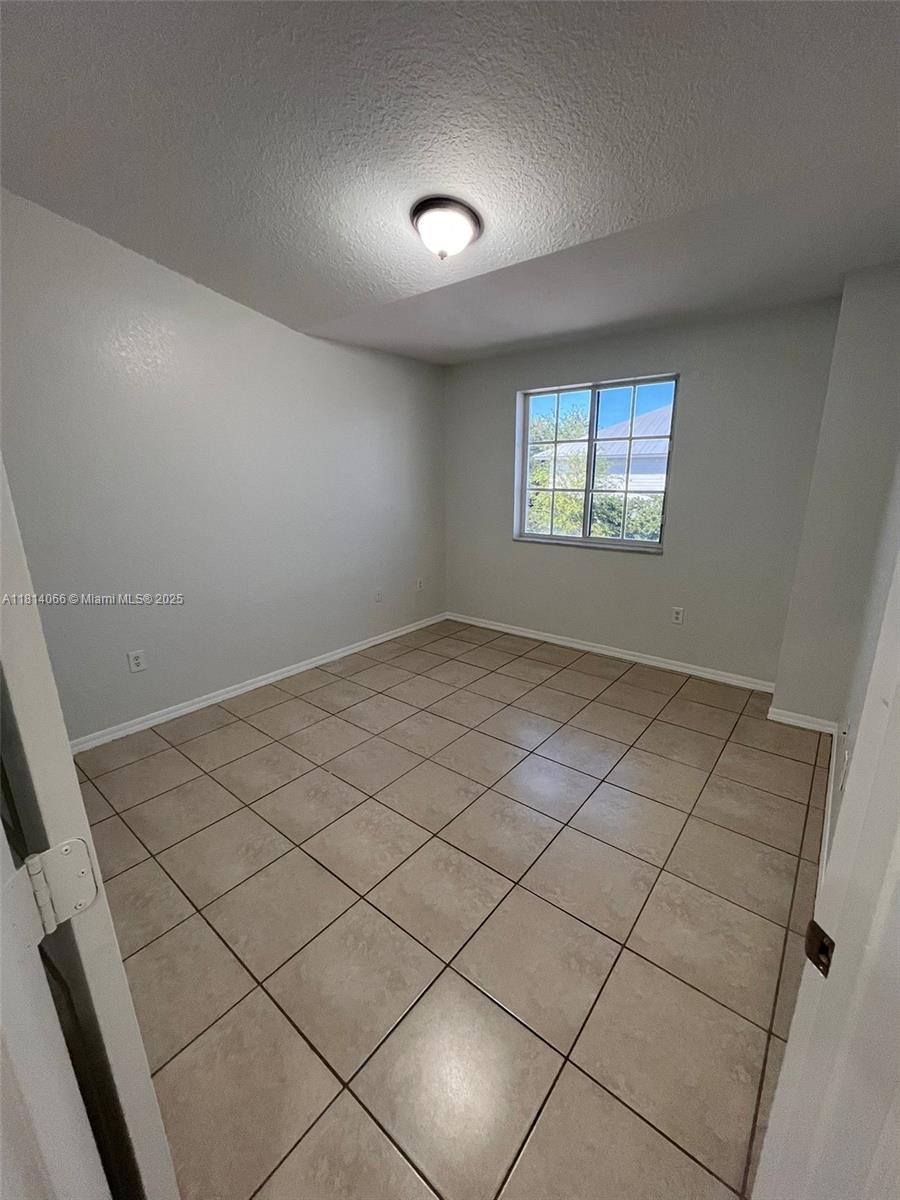 1698 SE 9th Ave