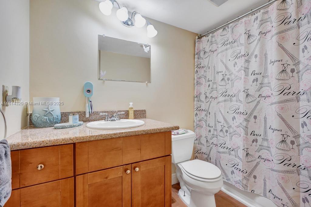 10804 N Kendall Dr # P14