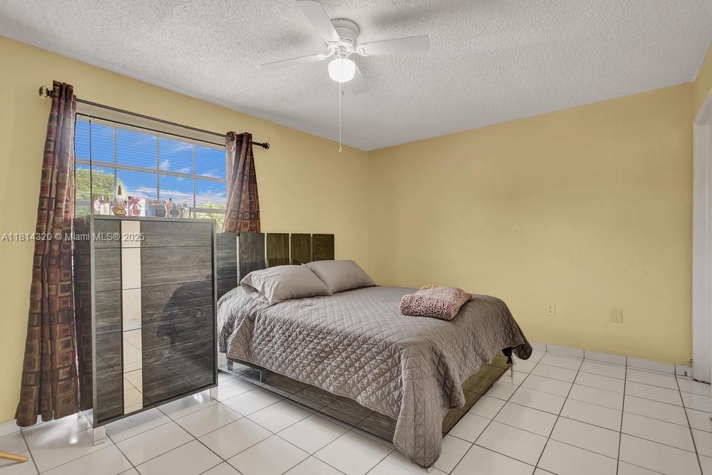 10804 N Kendall Dr # P14