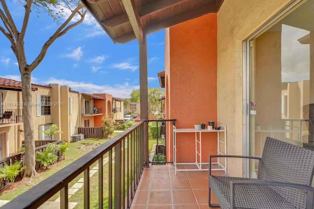 10804 N Kendall Dr # P14