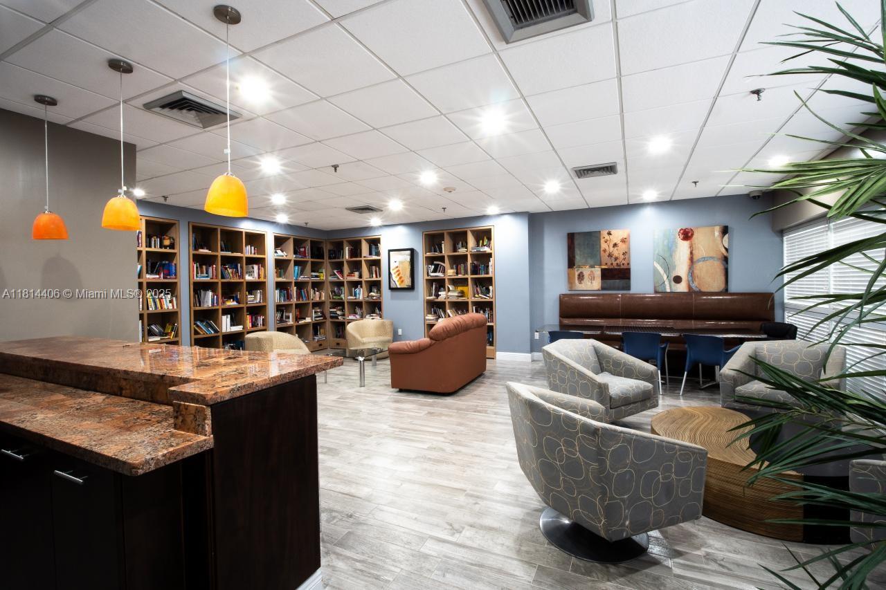 850 N Miami Ave Unit: W-908