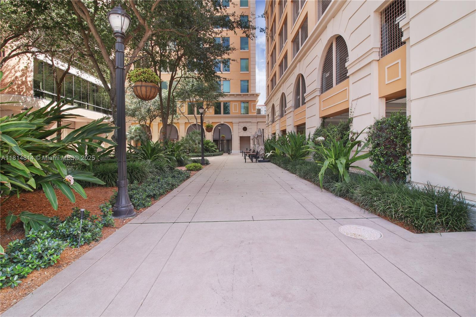 2525 Ponce De Leon Blvd # 300
