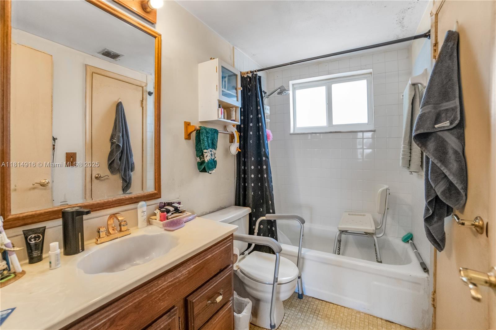 7830 Camino Real # 406 Unit: K-406