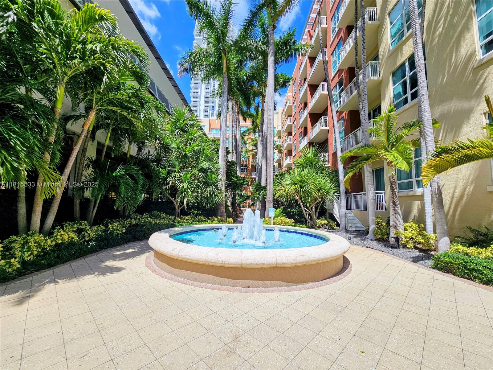 2001 Biscayne Blvd # 2305