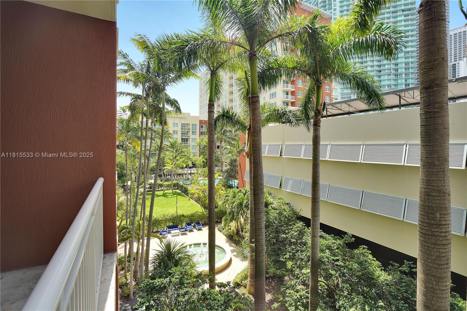 2001 Biscayne Blvd # 2305