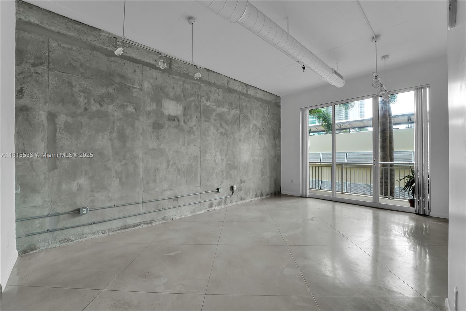 2001 Biscayne Blvd # 2305