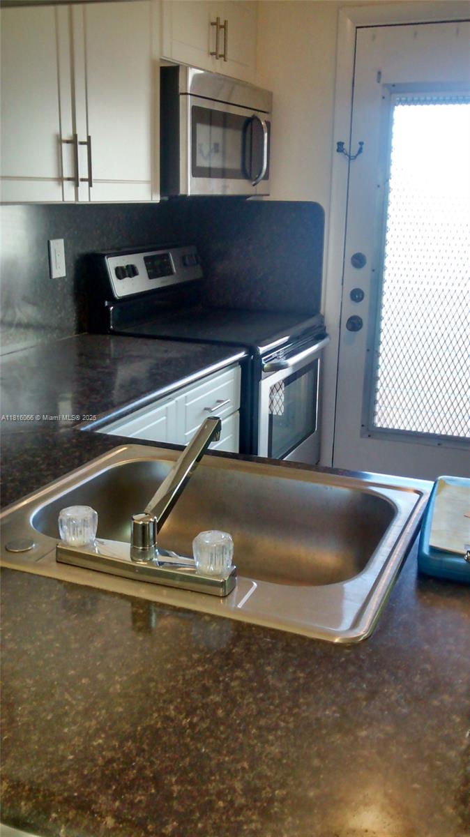 1650 S Le Jeune Rd # 204